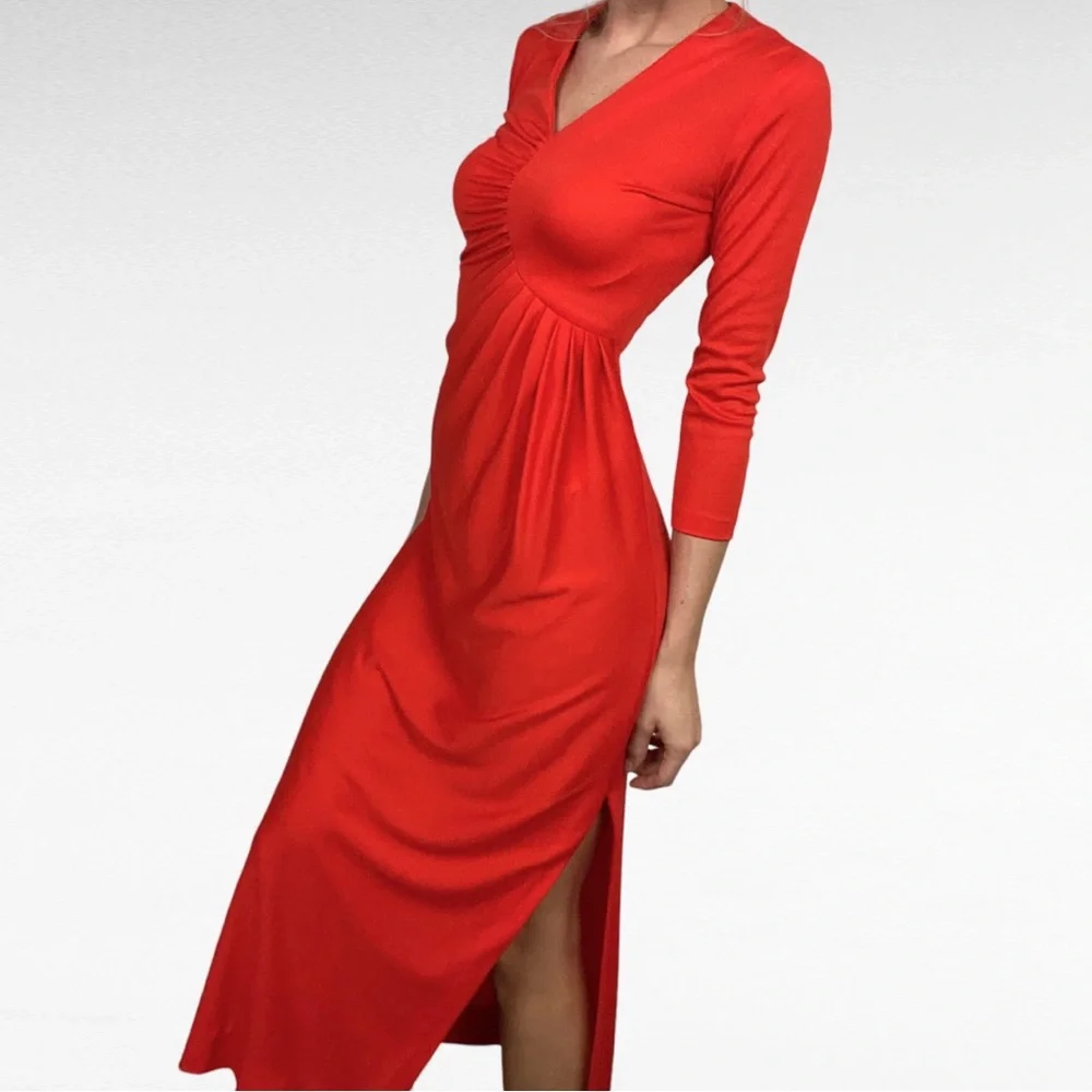 VINTAGE | Boutique Marcia Solid Red Ruched V-Neck Cheeky Side Slit Midi Dress
